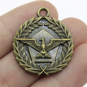 4pcs 28mm Eagle Round Charms Antique Bronze Pendants for Jewelry Making