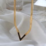 Green V Shape Pendant Necklace Smooth Snake Chain Necklace For Women
