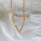 Green V Shape Pendant Necklace Smooth Snake Chain Necklace For Women