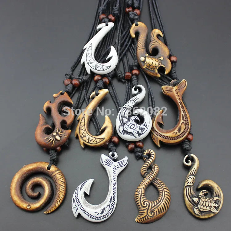 10pcs Hawaiian Hand Carved Bone Maori Fish Hook Pendant Necklace Gift MN428
