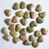 30pcs Natural Flower Green Stone Heart Cab Cabochons Beads 15x18mm