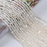Natural Baroque Freshwater Pearls Strand 4-5mm