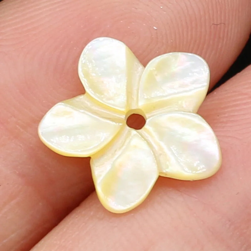 40PCS Shell Petal Golden Pendant Bead for Jewelry Making DIY Necklace Bracelet