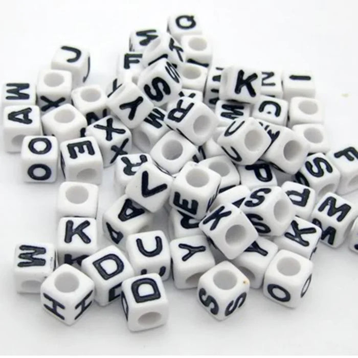 500pcs 6x6mm Alphabet Letter Acrylic Cube Beads for Bracelet Making