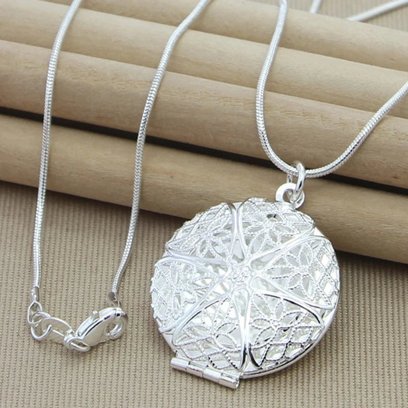 925 Silver Pendant Round Photo Frame Necklace Female Charm Classic