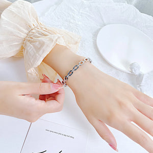 Retro Hollow Square Zircon Metal Bracelet