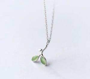 925 Silver Green Stone Leaf Stud Earrings C-E5529