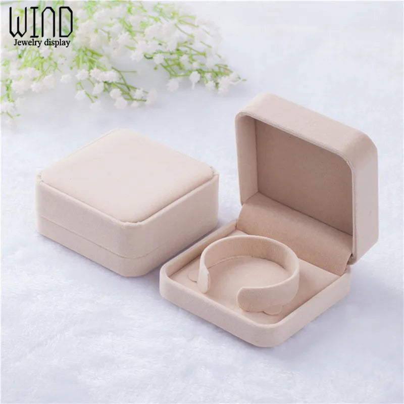 Plush Bracelet Box Pounches - Multicolor Jewelry Packaging