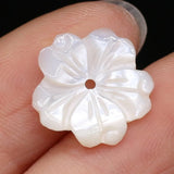 20PCS Natural Shell Petal Bead Pendant 15x15mm Jewelry Making DIY