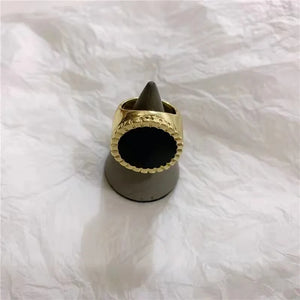 Wide Spine Emerald Opening Network Red Ring for Women