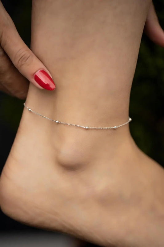 Women Bulk Chain Pattern Silver Anklets