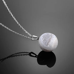 Women Druzy Necklace Natural Stone Pendant Necklaces Druzy Crystal 12mm Beaded