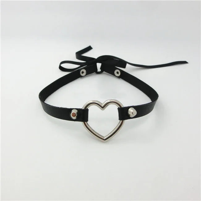 Harajuku Dark Sweetheart Rivet Necklaces