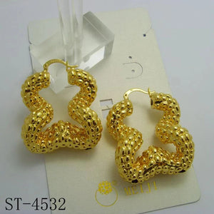 Copper Twist Letter Pattern Clip Earrings