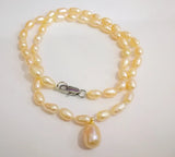 Pink Pearl Oval Pendant Necklace 8mm - Natural Freshwater Pearl