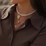 Minimalist Stainless Steel Nameplate Pendant Necklace with Pearl Initials Choker