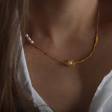 Stainless Steel Chain Necklace with Freshwater Pearl Pendant