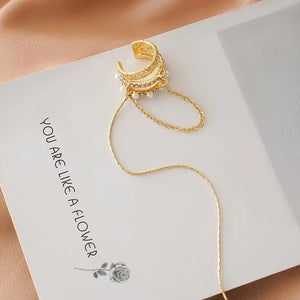 Women's Modern Ear Clips - No Piercing Earrings