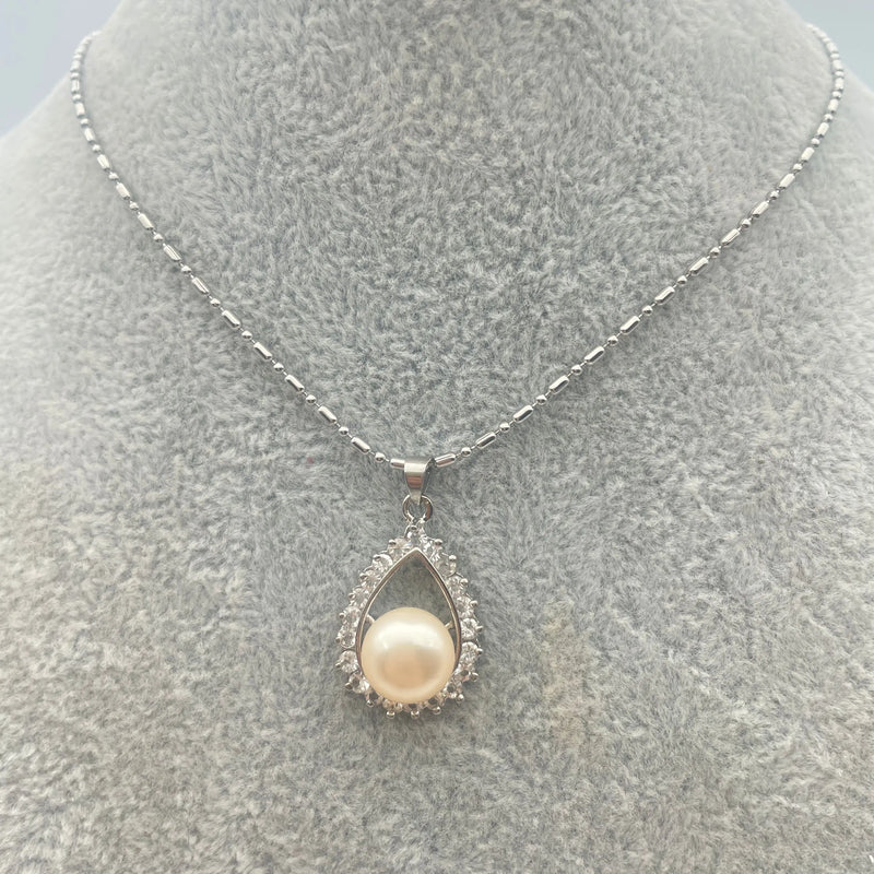 Water Drop Pearl Pendant Neckl...