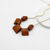 Vintage Wood Snake Chain Necklace High Brown Pendant Women Jewelry 2021138