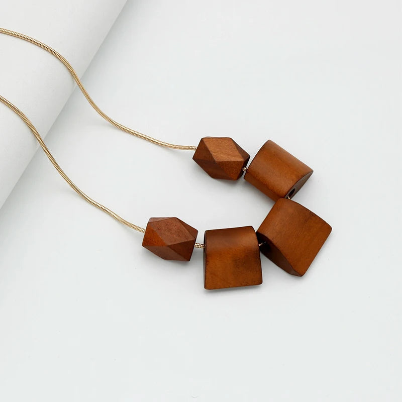 Vintage Wood Snake Chain Necklace High Brown Pendant Women Jewelry 2021138