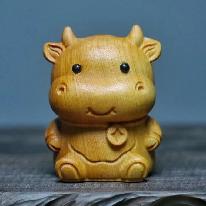 Wooden Cow Carving Small Animal Desktop Decoration