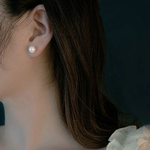 18K Natural AKOYA Stud Earrings AU750 Women Round E379-1