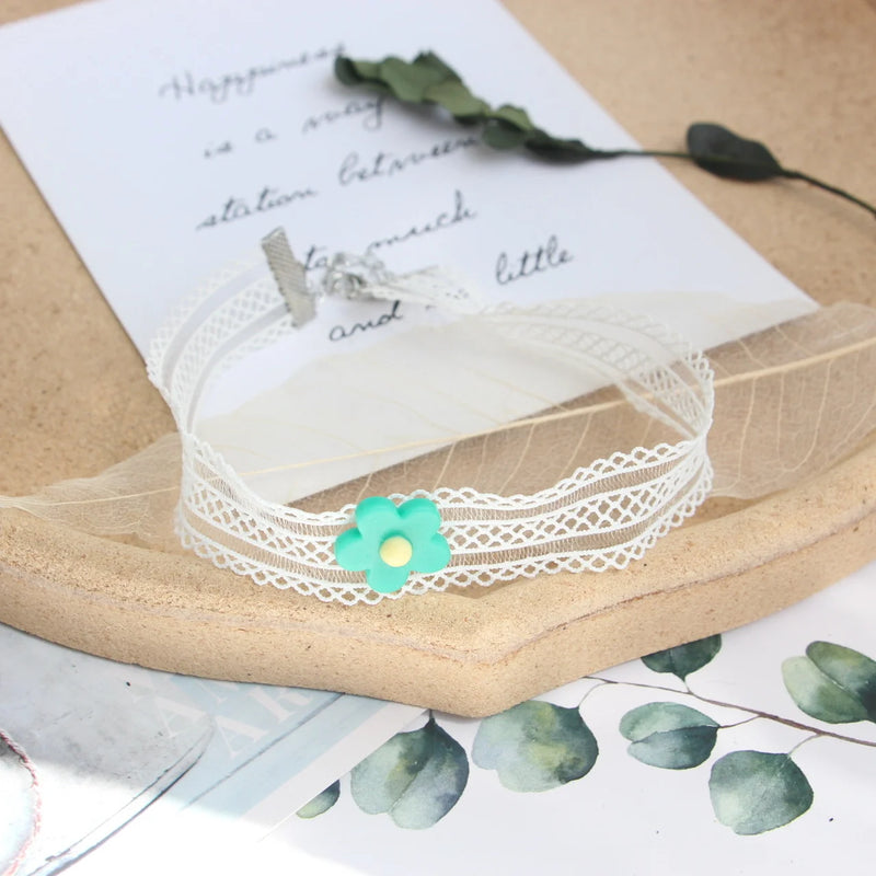Student Fairy Short Necklace Sweet Girl Lace Flower Choker