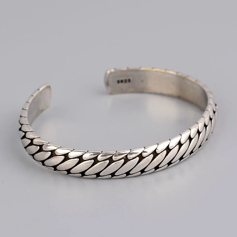 Silver Retro Oval Pattern Women Bracelet Open Minimalist Style Tai