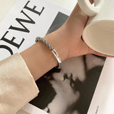XIYANIKE Silver Twist Smooth Solid Bracelet Women Retro Folkways Jewelry