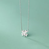 925 Silver Sweet Flower Pendant Necklace Zircon Clover Hypoallergenic