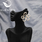 Exquisite Freshwater Pearl Flower Earrings