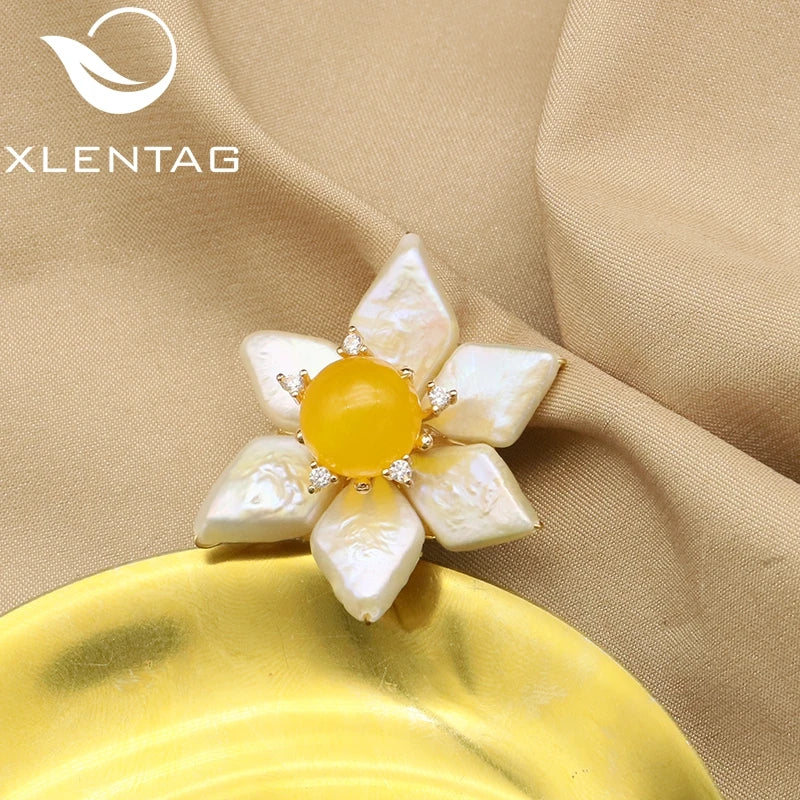 Baroque Pearls Yellow Jade Floral Women Brooches Wedding Gift