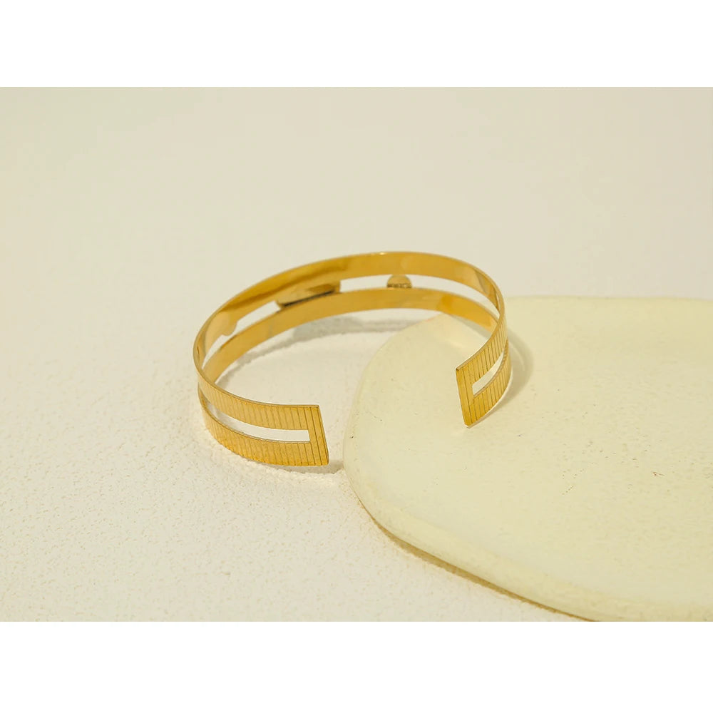Vintage Turquoise Stainless Steel Cuff Bracelet for Women