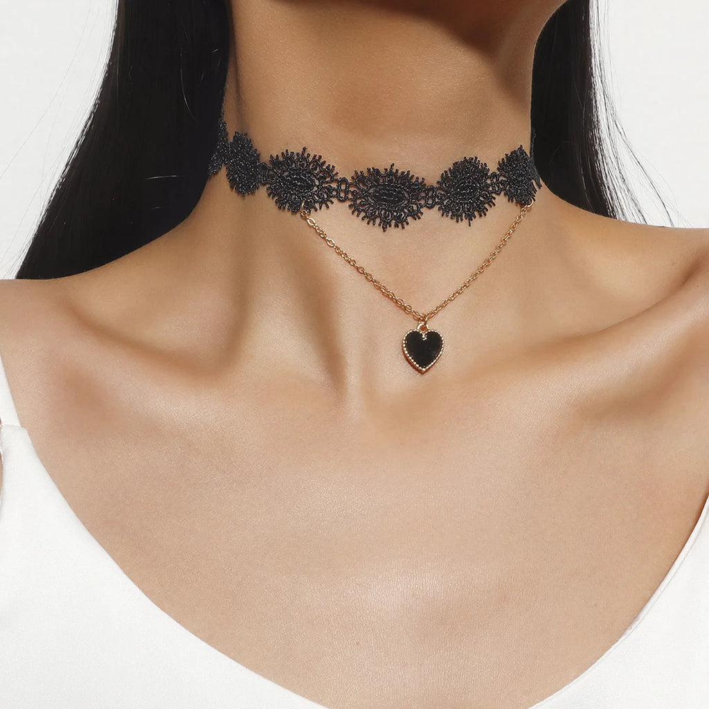 Sexy Gothic Lace Necklace Double Heart Bone Chain Pendant