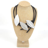 Leaf Aluminum Short Necklace Women's Rubber Necklace