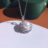 925 Silver Necklace with Elegant Pearl Pendant