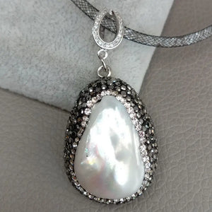 YYGEM 19'' 24x31MM Nucleated Flameball Baroque Pearl Pendant Necklace