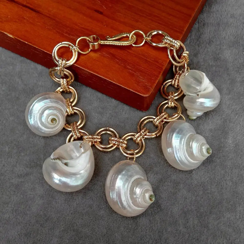 Natural Sea Shell Charm Bracelet For Women Jewelry