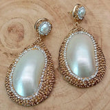 Mother Of Pearl Shell Freshwater Pearl Stud Earrings for Women