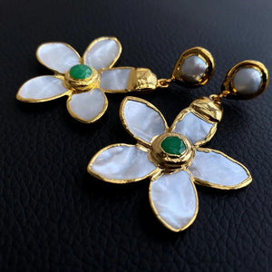 40mm Sea Shell Carved Flower Cultured Pearl Stud Earrings