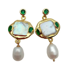 YYGEM Square Pearl Rice Pearl Green Crystal Stud Earrings