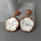 YYGEM Natural Sea Shell Flower Dangle Stud Earrings Women Jewelry
