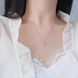 YYSUNNY Sparking Flower Necklace 925 Sterling Silver for Women Jewelry