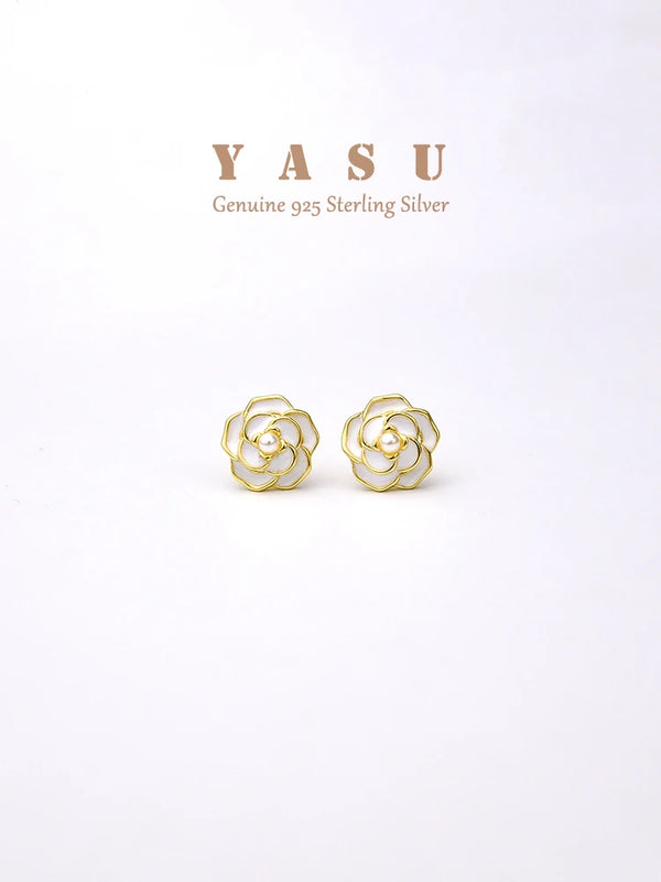 Yasu Enamel Camellia Pearl Stud Earrings 925 Silver