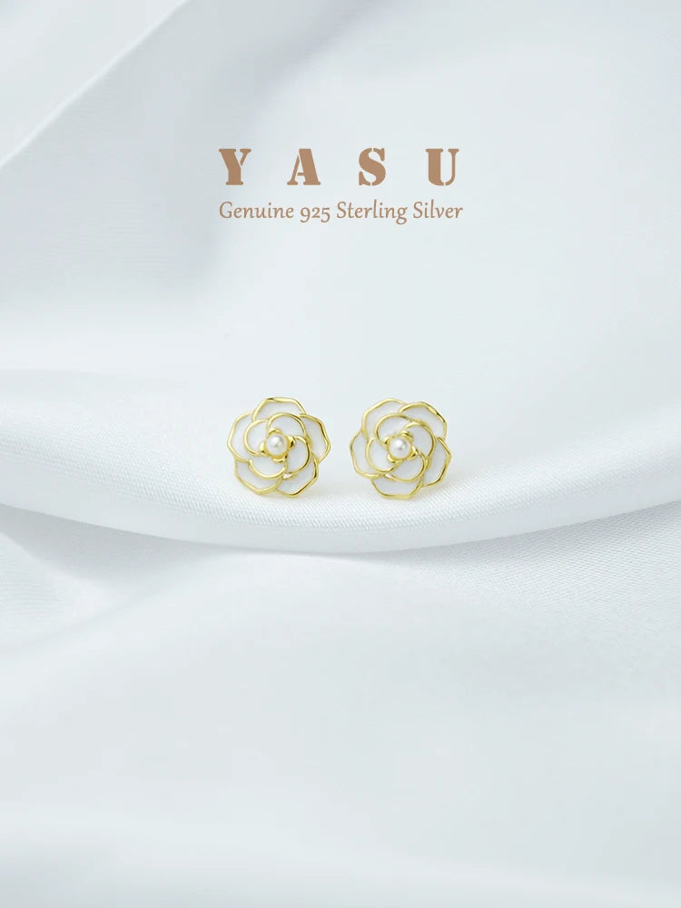 Yasu Enamel Camellia Pearl Stud Earrings 925 Silver