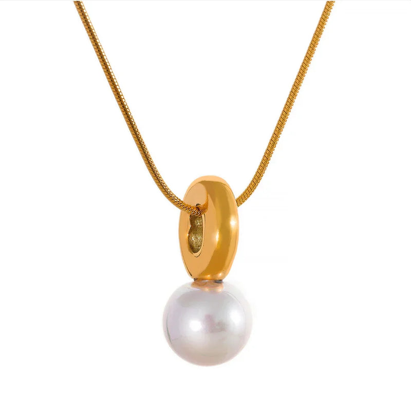 Shell Pearls Pendant Stainless Steel Golden Necklace Charm High Jewelry
