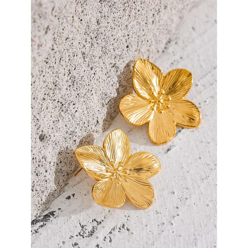 Vintage Stainless Steel Flower Stud Earrings for Women