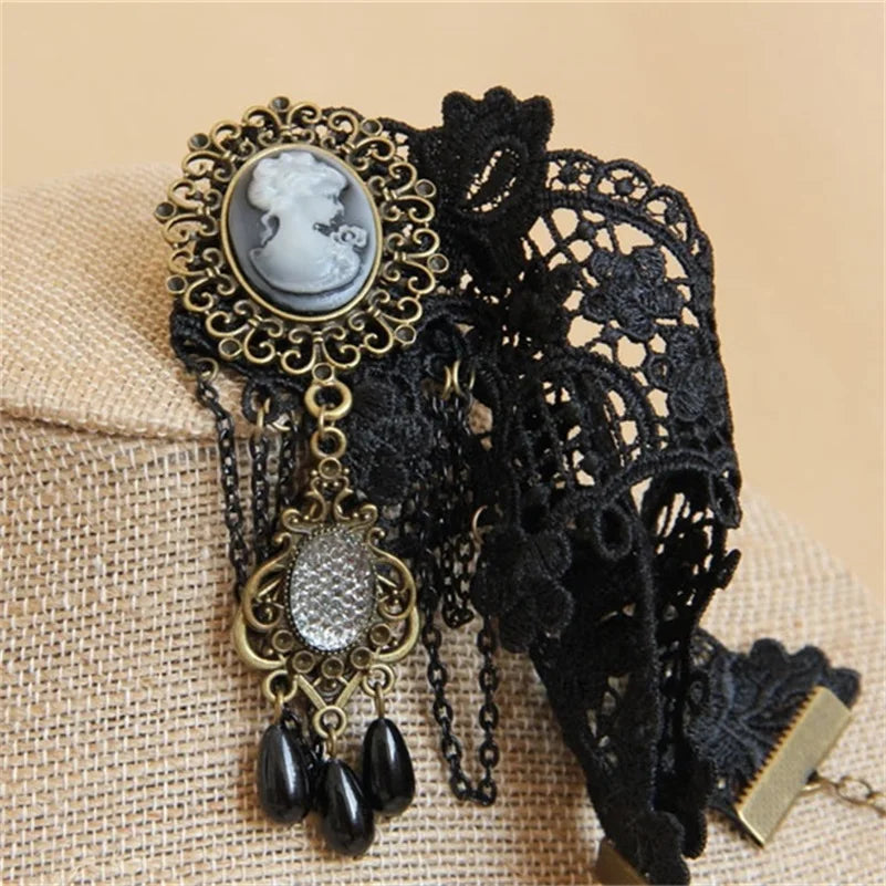 Gothic Lace Choker Necklace Pendant Vintage Women Accessories