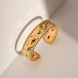 Youthway Stainless Steel Hammer Pattern Bead Edge Bracelet Bangle